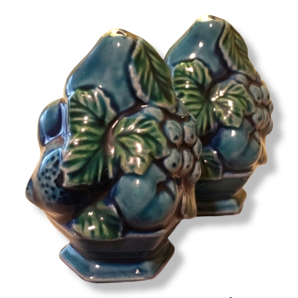 Vtg Salt & Pepper Shakers Blue Mood Inarco E 2371